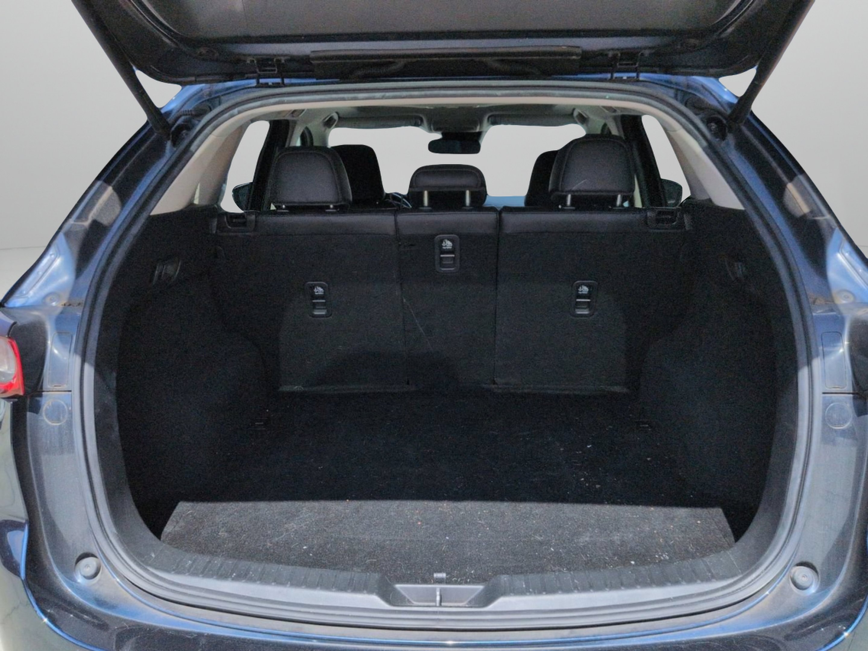 Used 2017 Deep Crystal Blue Mica Mazda Grand Select image 14