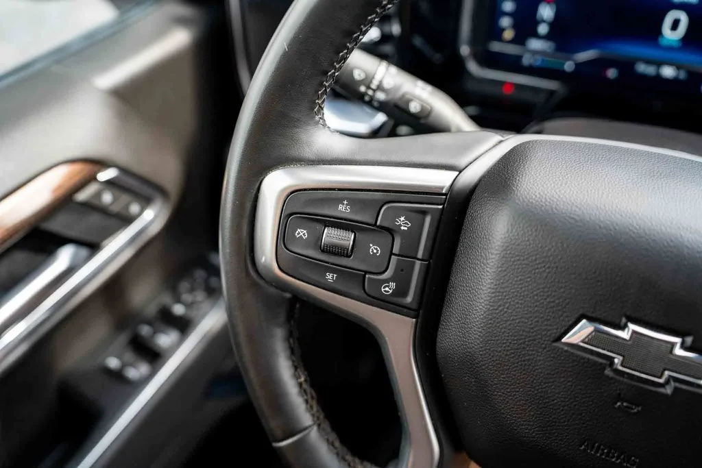 Used 2023 White Chevrolet RST image 15