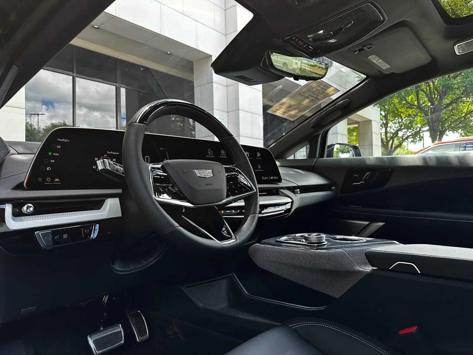 Certified Used 2026 Black Raven Cadillac Luxury image 8