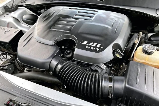 Used 2022 Silver Chrysler S image 30