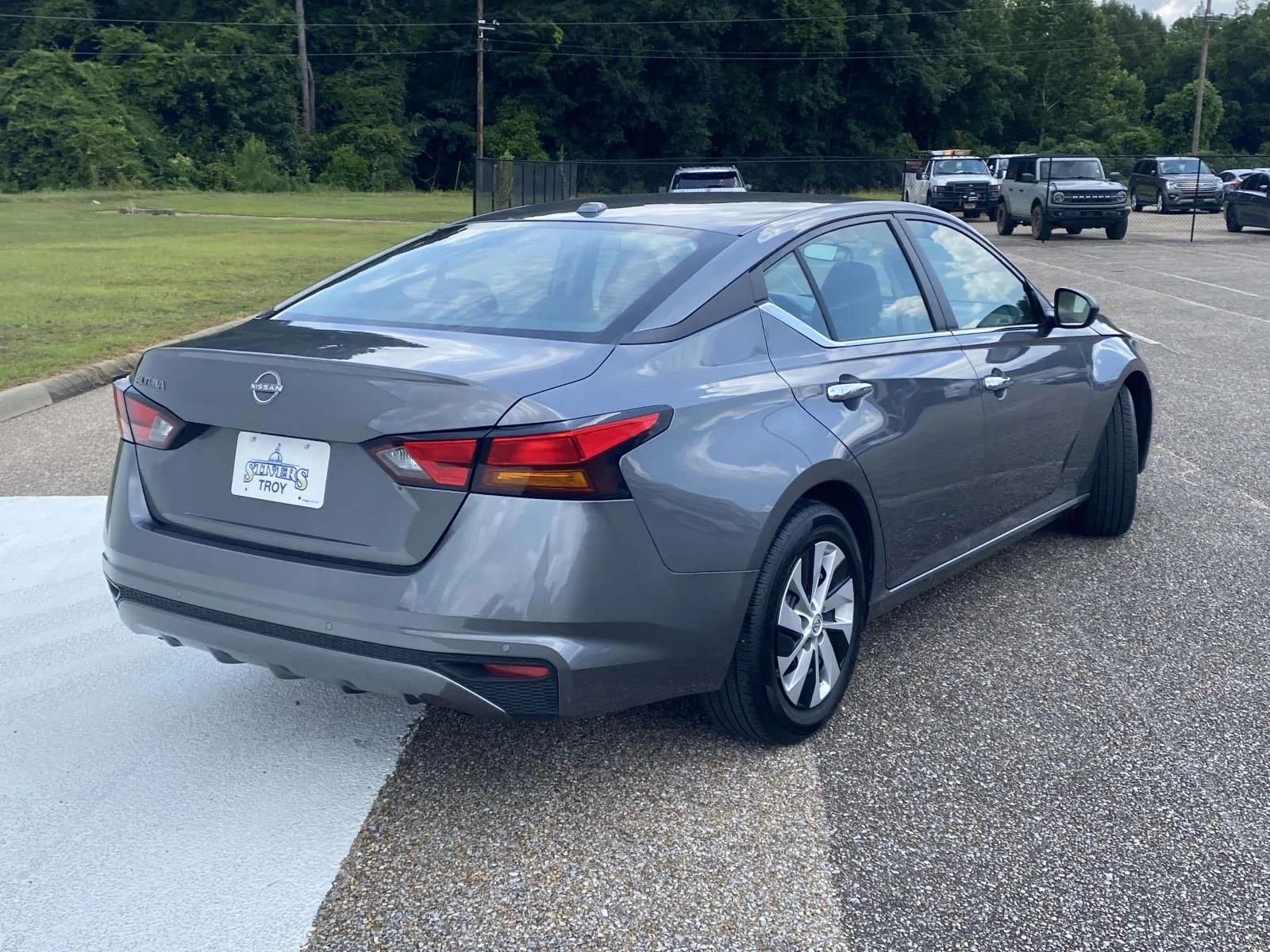 Used 2025 Gray Nissan 2.5 S image 7