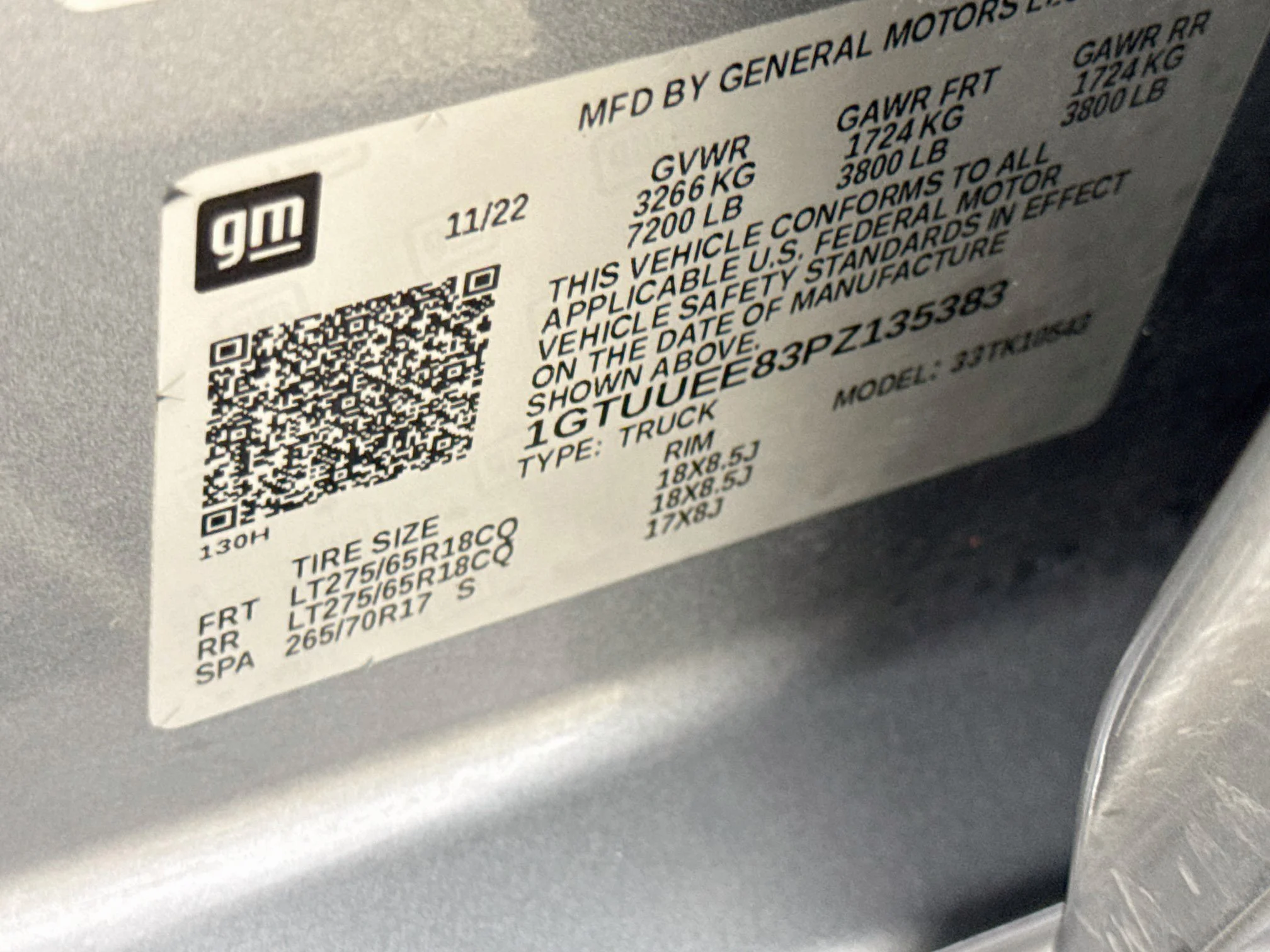 Used 2023 STERLING METALLIC GMC AT4 image 34