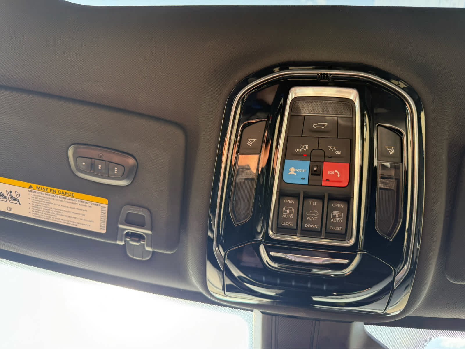 Used 2024 Bright White Clearcoat Jeep Overland image 31