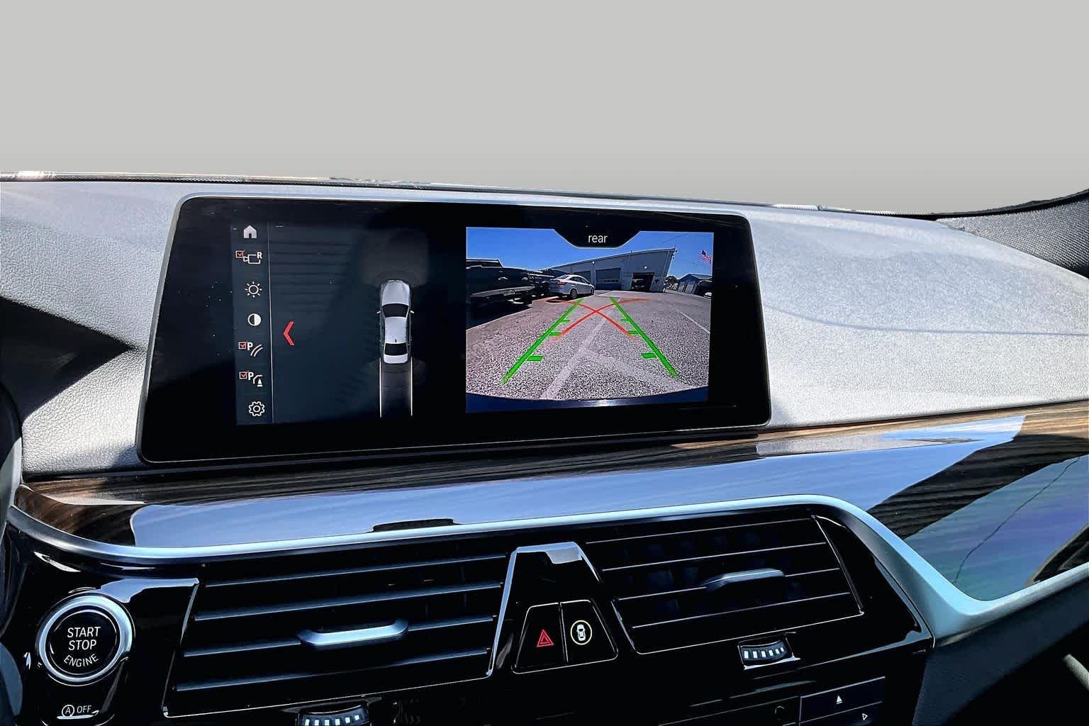 Used 2019 Black Sapphire Metallic BMW 530i image 29