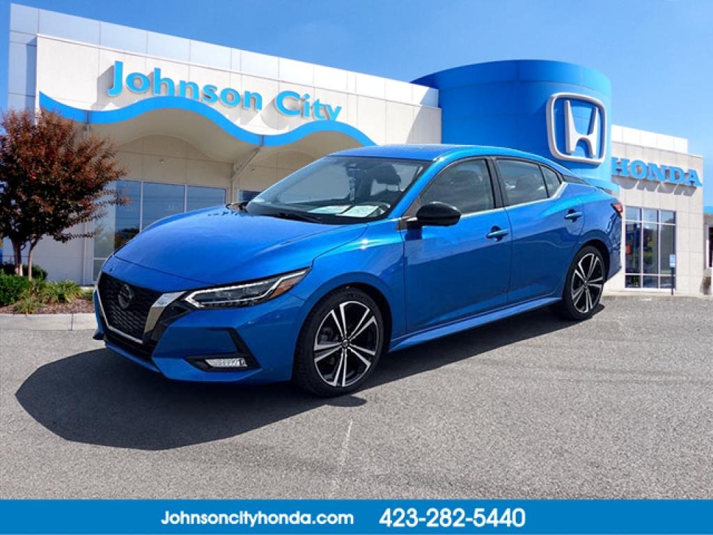 2023 Nissan Sentra SR CVT's photo