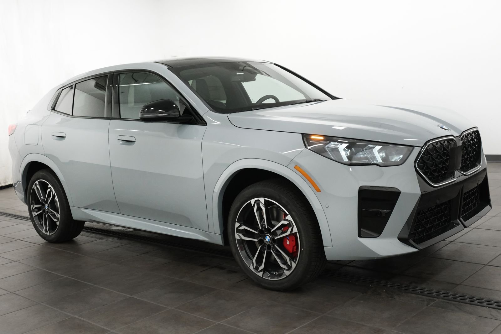 New 2027 Brooklyn Grey Metallic BMW xDrive28i image 7