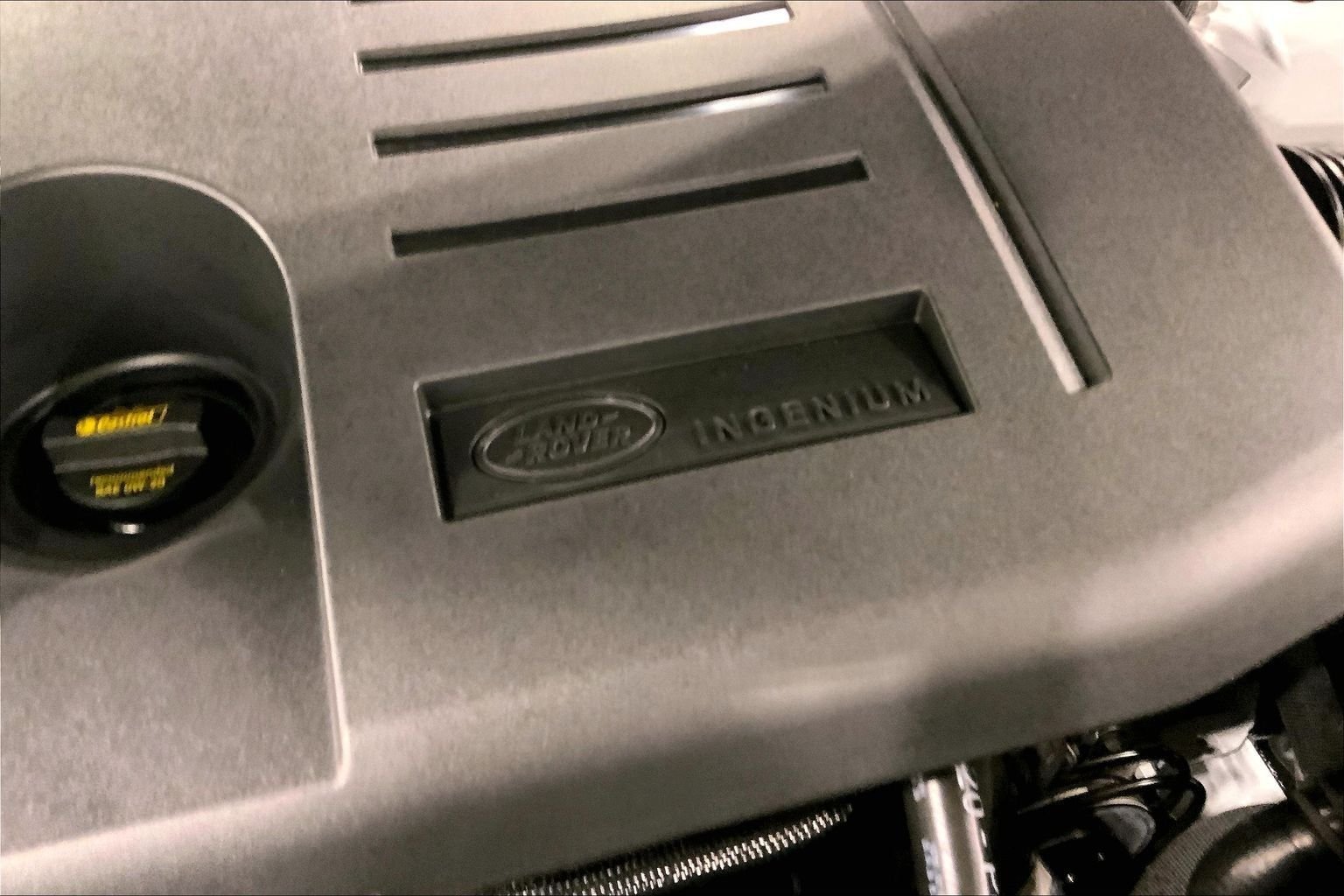 New 2026 Fuji White Land Rover Gemini Edition image 17