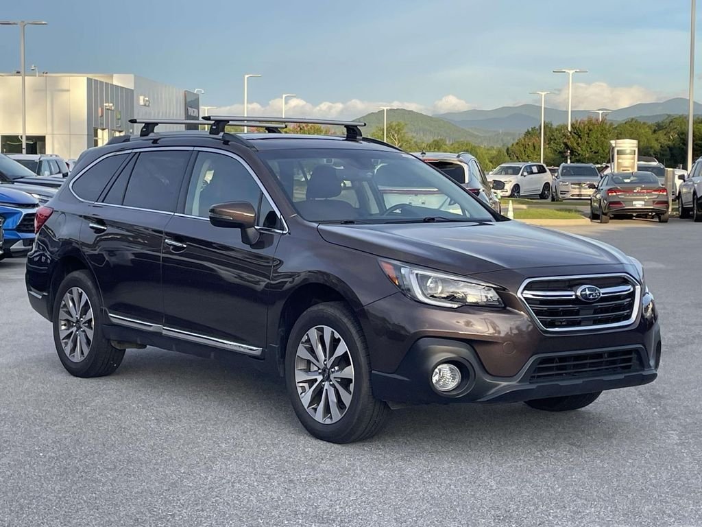 2019 Subaru Outback Touring - Photo 1