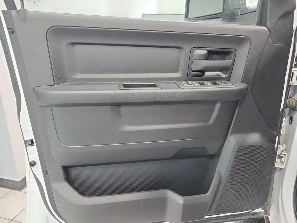 Used 2025 White Ram Tradesman image 34