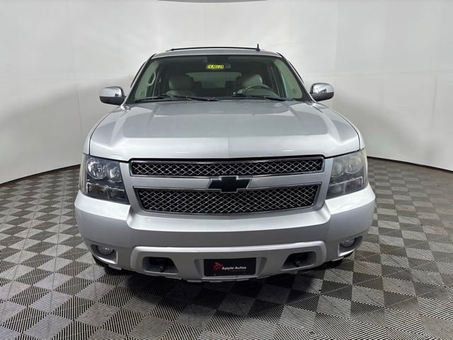 Used 2010 Silver Chevrolet LTZ image 2