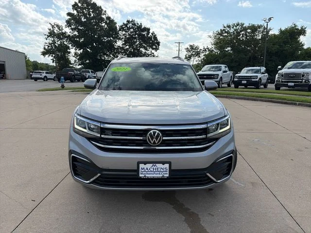 Used 2021 Silver Volkswagen 3.6L V6 SE w/Technology R-Line image 8