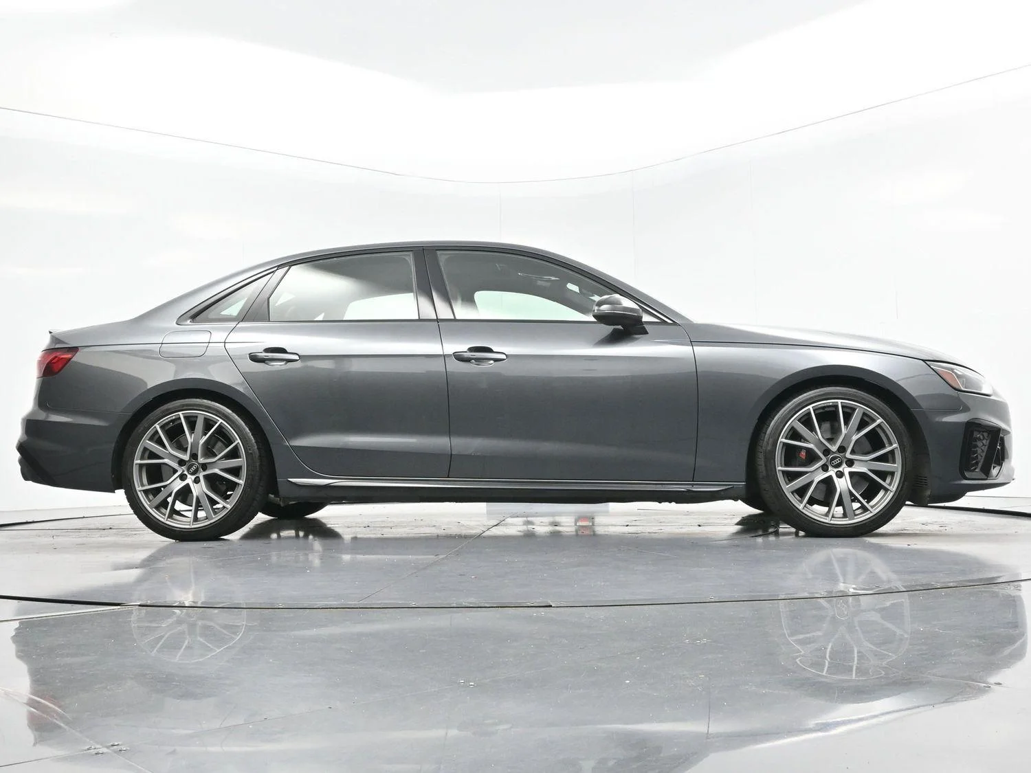 Used 2024 Daytona Gray Pearl Effect Audi Premium Plus image 52