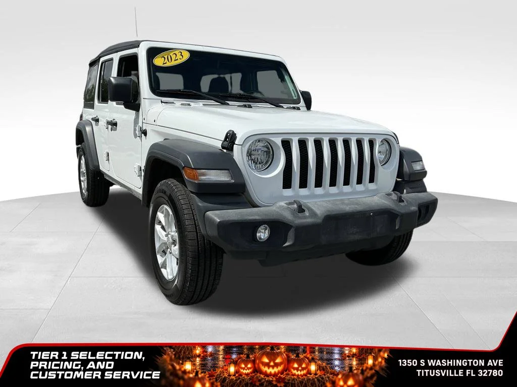 Used 2023 White Jeep Sport S image 9