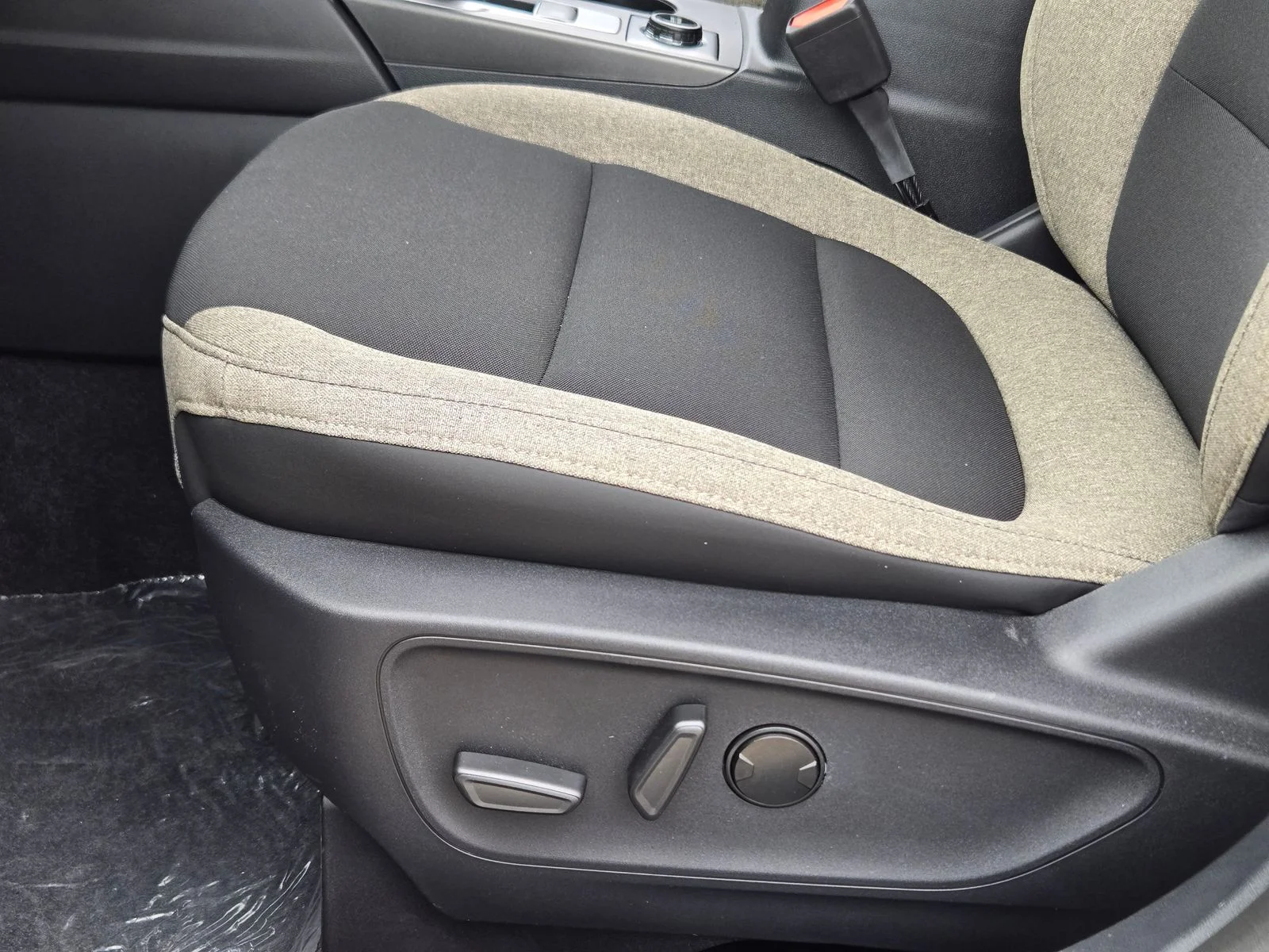 New 2026 Azure Gray Metallic Tri-Coat Ford Big Bend® image 16