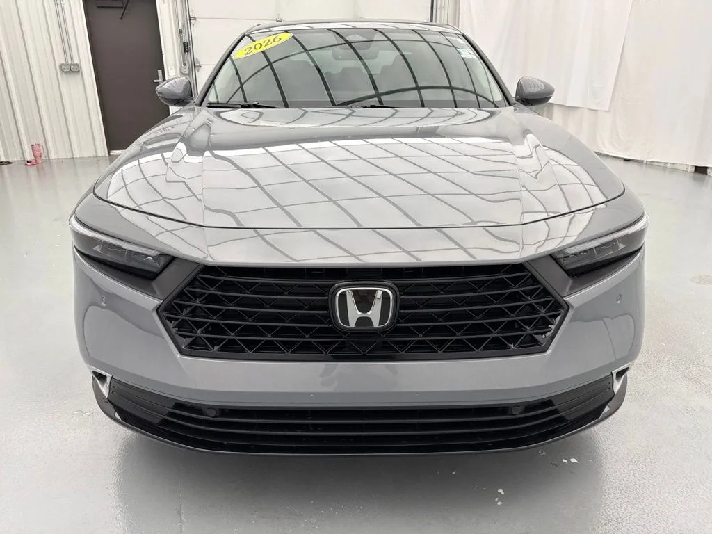 New 2026 Urban Gray Pearl Honda Touring image 2