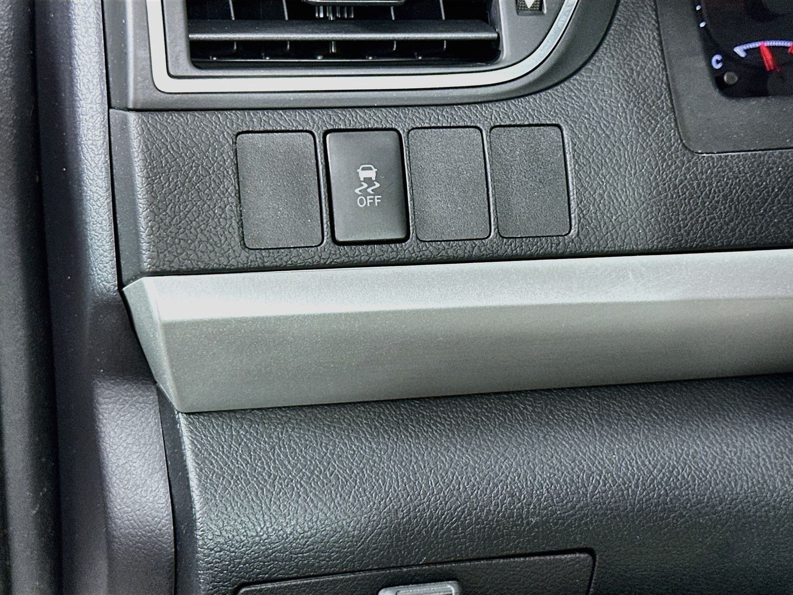 Used 2016 Celestial Silver Metallic Toyota SE image 10