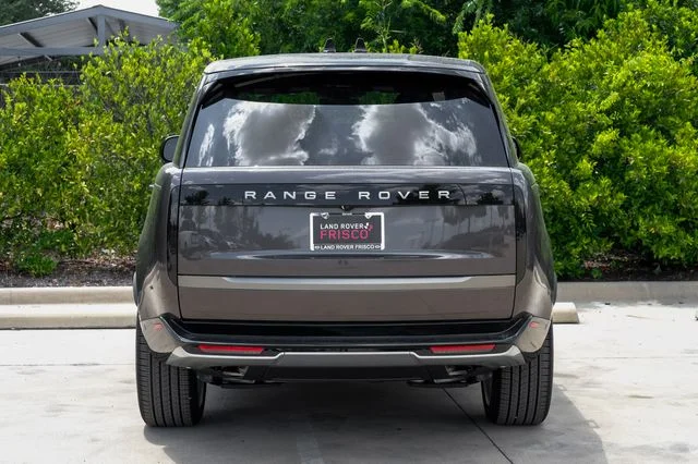 New 2026 Charente Grey Land Rover SE image 12