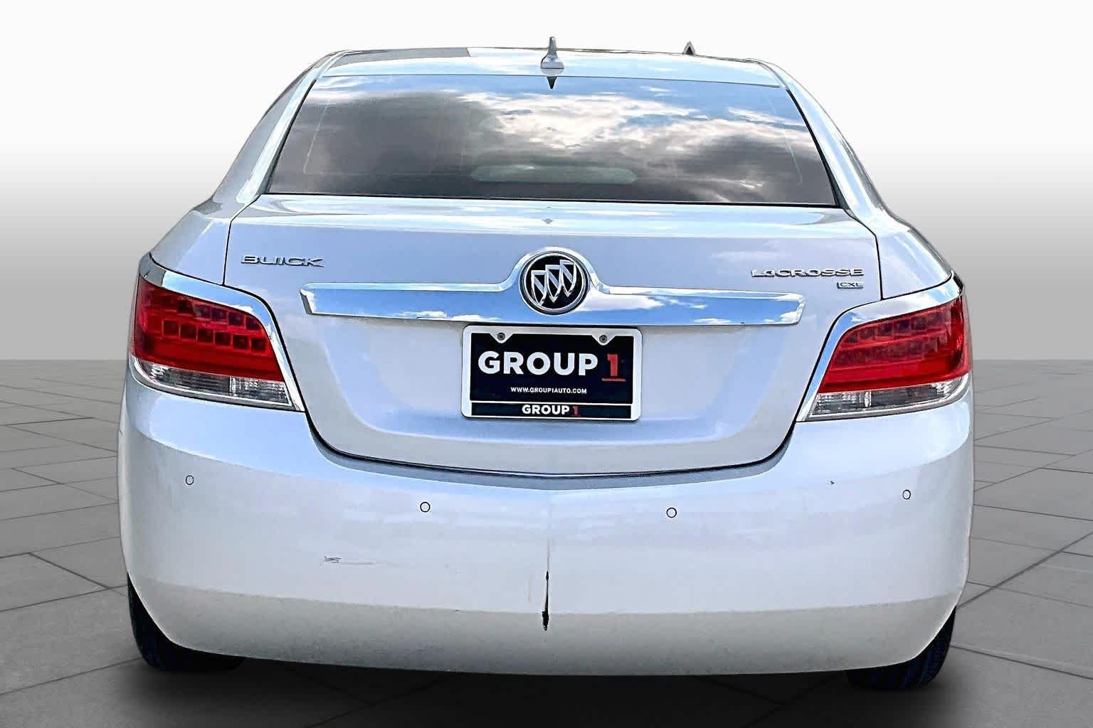 Used 2011 Quicksilver Metallic Buick CXL image 4