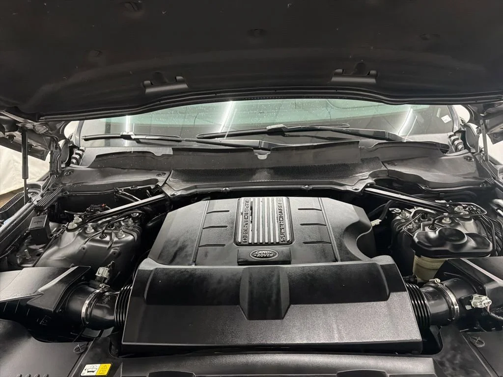 Used 2018 Gray Land Rover Supercharged image 31