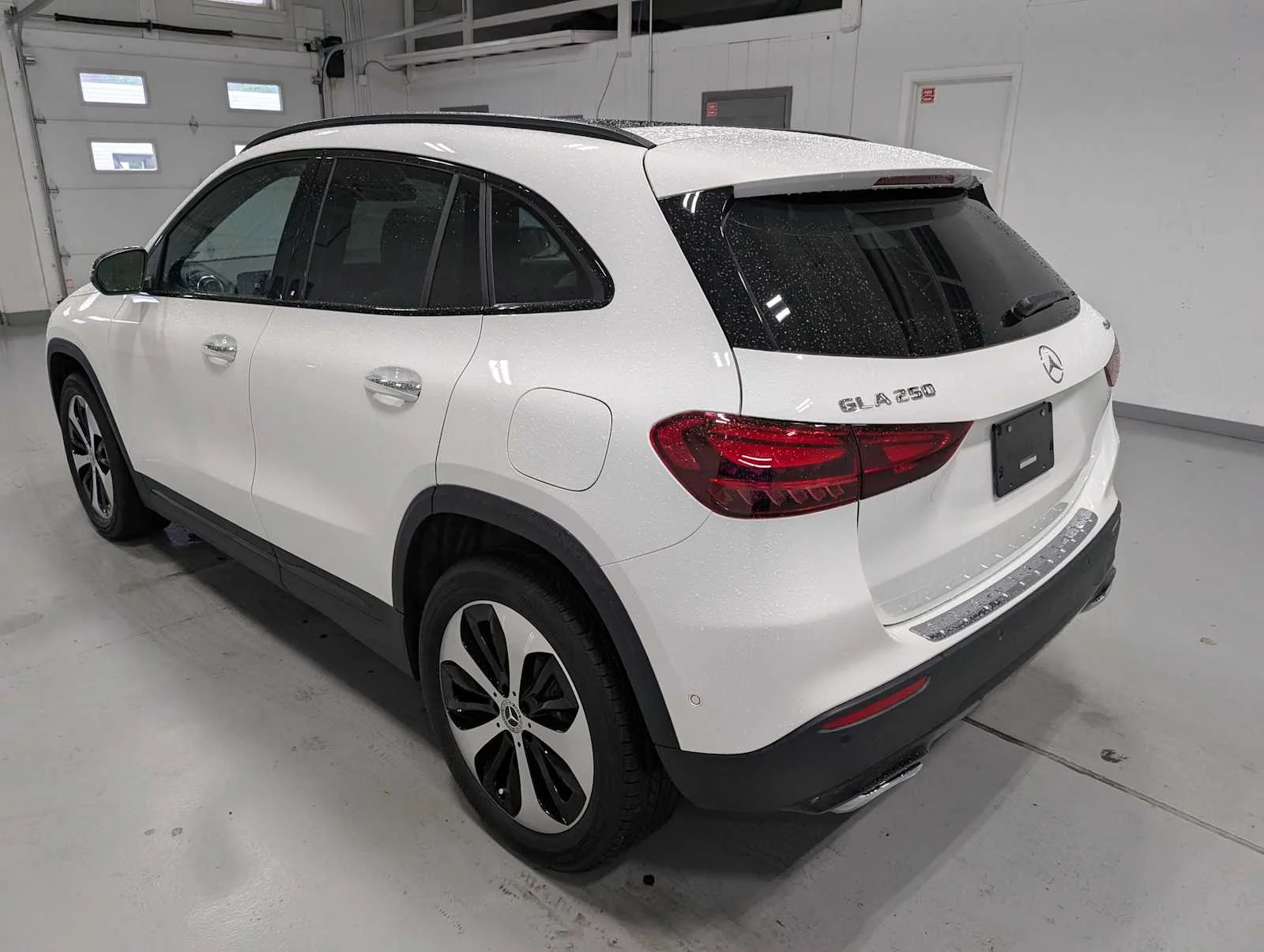 Used 2026 Polar White Mercedes-Benz GLA 250 image 10