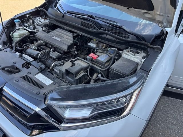 Used 2020 White Honda Touring image 17