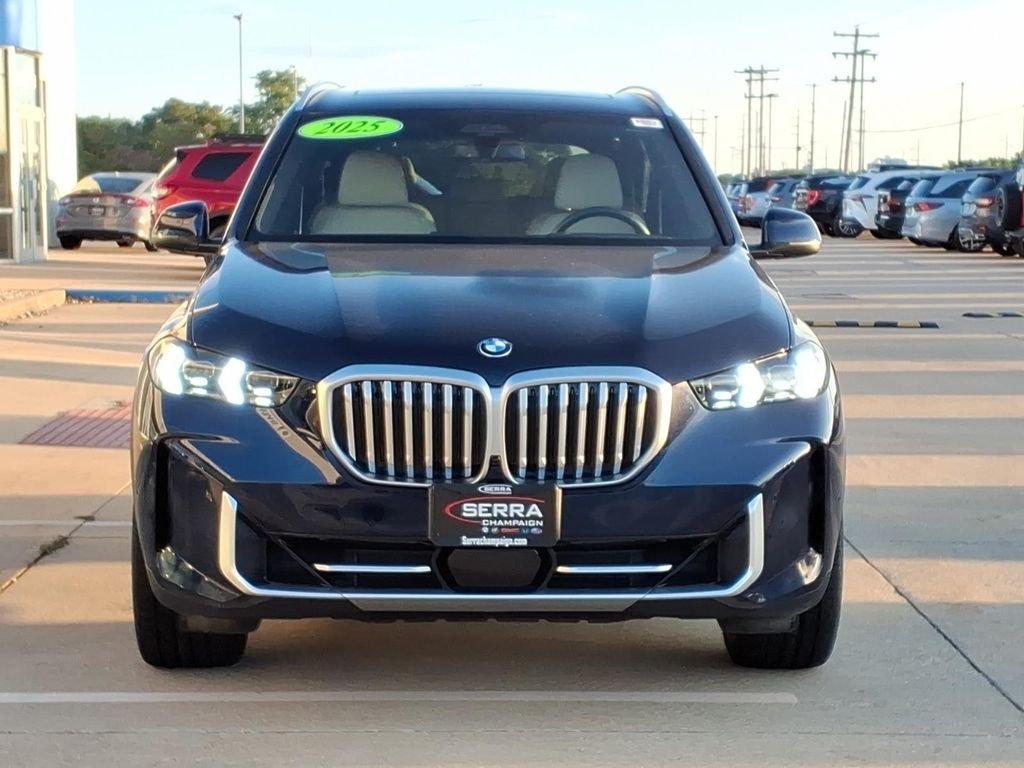Used 2025 Tanzanite Blue II Metallic BMW xDrive40i image 17
