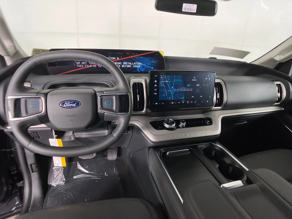 2026 Ford Expedition Active - Photo 7
