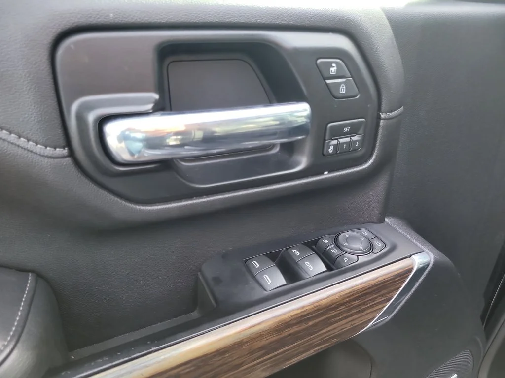Certified Used 2020 Black Chevrolet High Country image 15