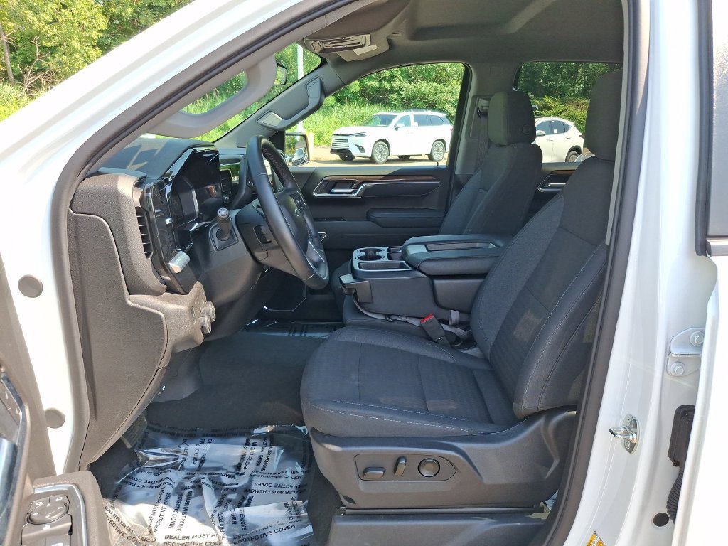 2026 Chevrolet Silverado 1500 RST - Photo 13
