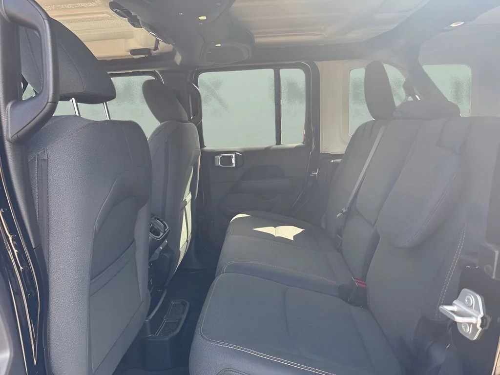 Used 2025 Black Jeep Sahara image 30