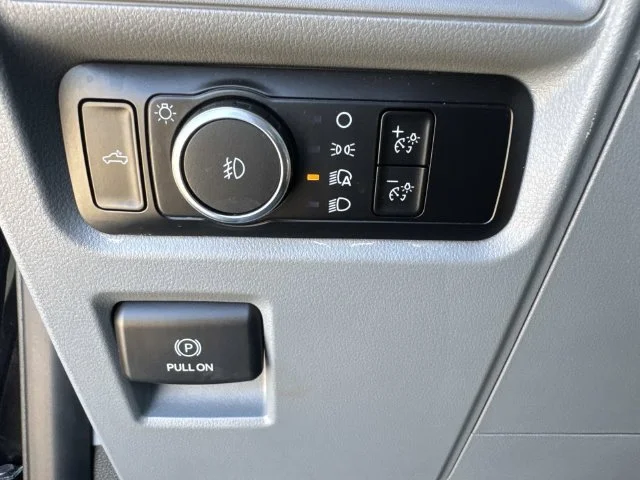 Used 2024 Black Ford XLT image 45