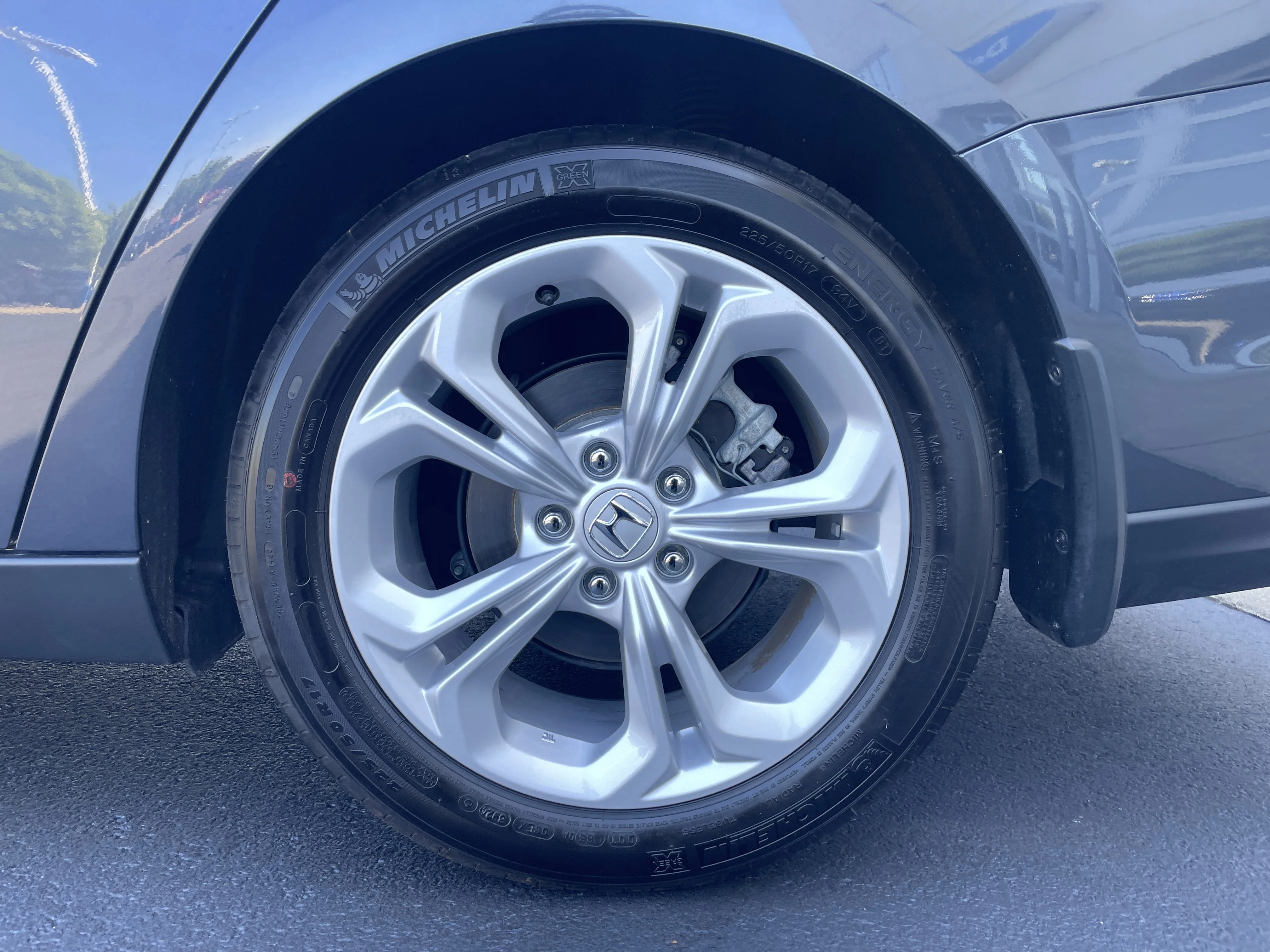 Certified Used 2025 Meteorite Gray Metallic Honda 1.5T LX image 11