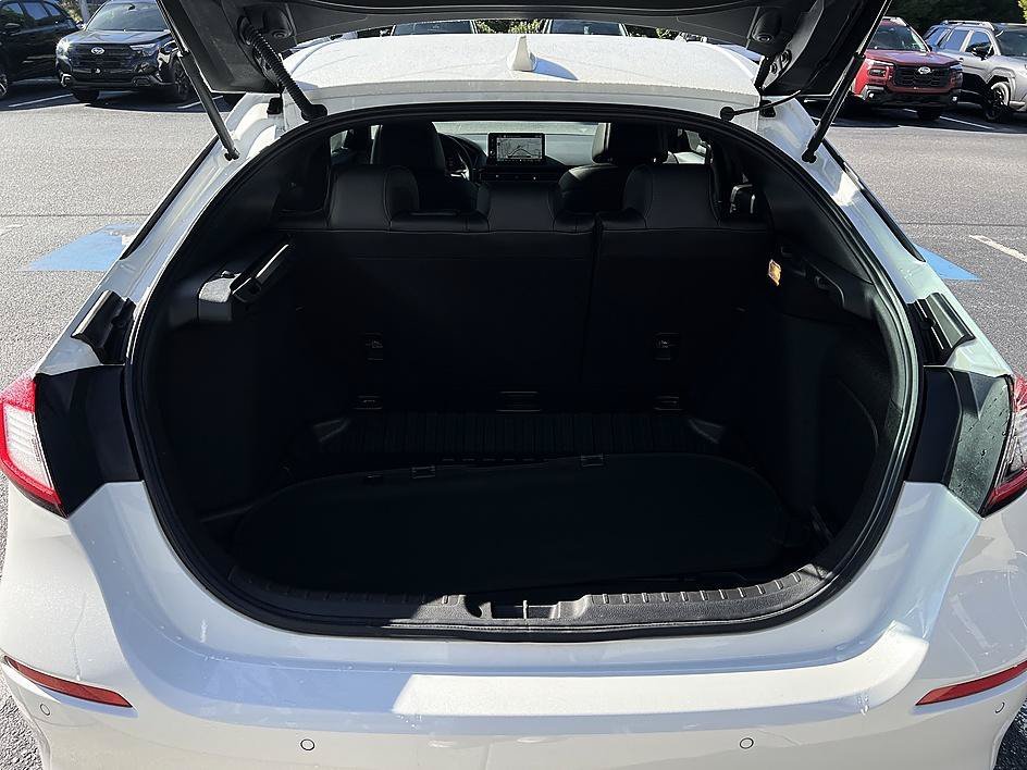 Used 2022 Platinum White Pearl Honda Sport Touring image 22