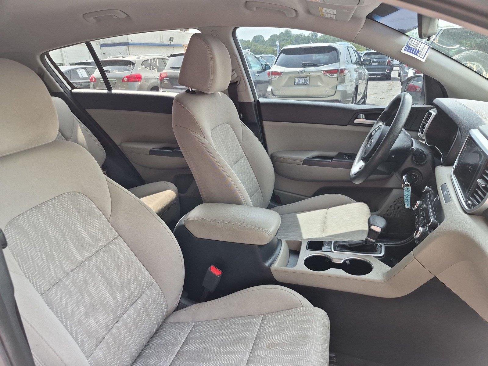 Used 2020 Clear White Kia LX image 35
