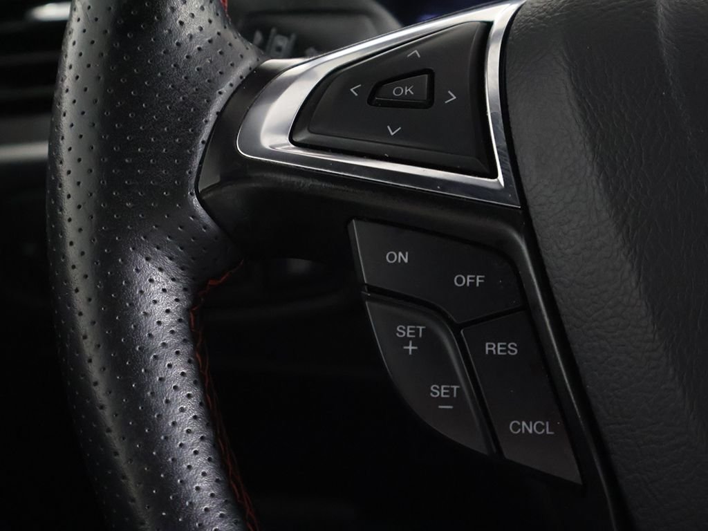 2024 Ford Edge ST-Line - Photo 38