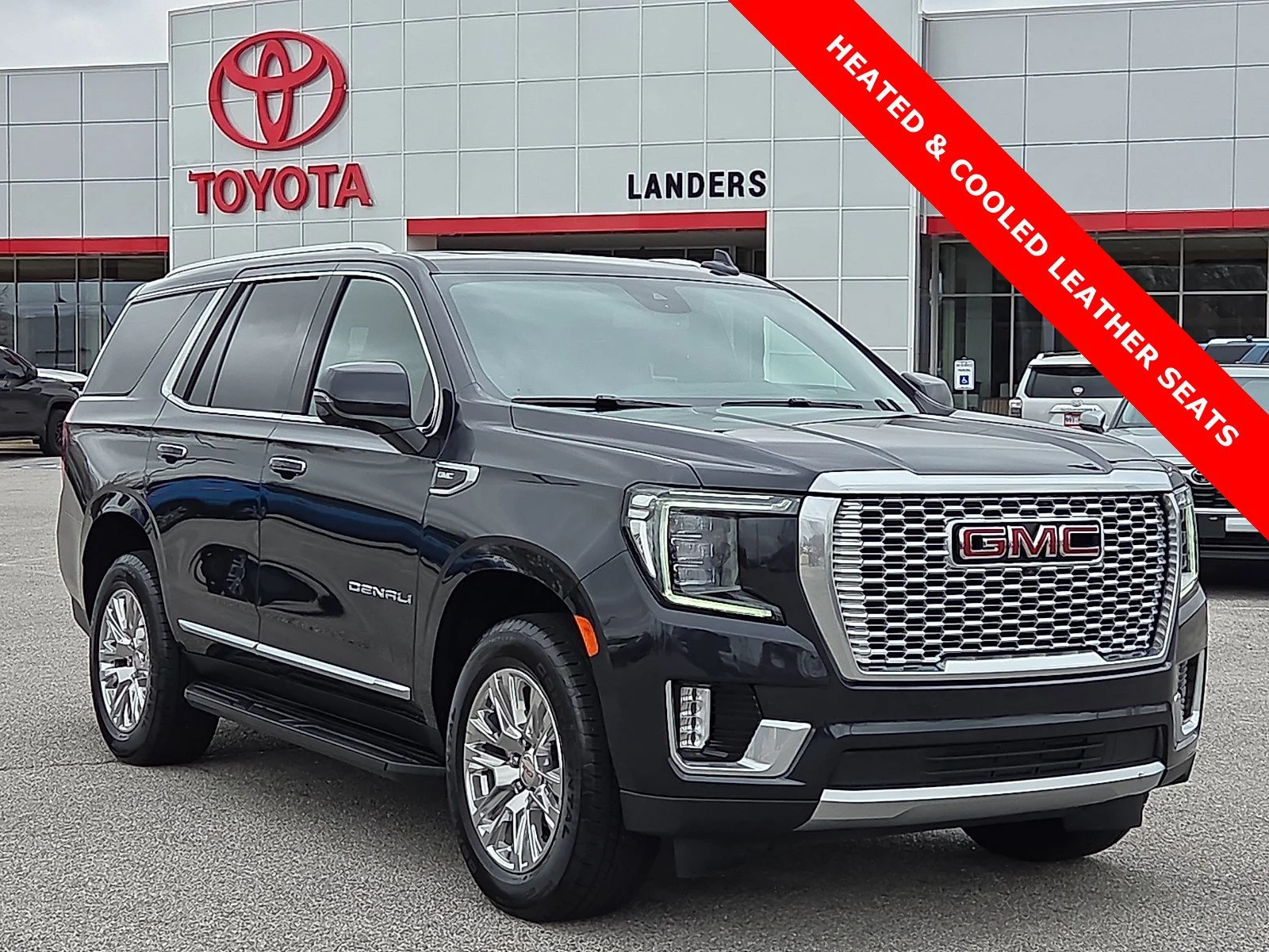 2024 GMC Yukon 4WD Denali's photo