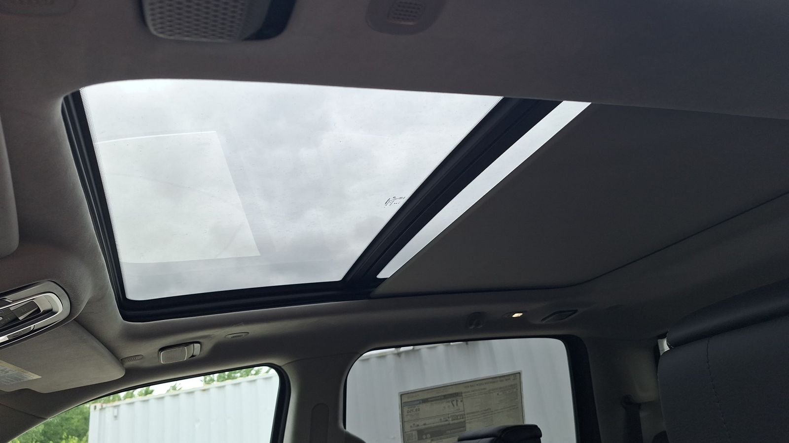 New 2026 Granite Crystal Metallic Clear-Coat Exterior Paint RAM Tungsten image 28