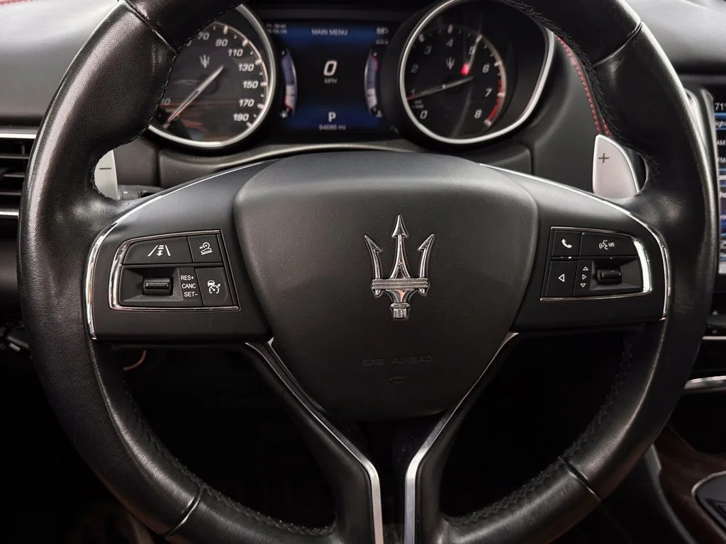 Used 2017 Black Maserati S image 13