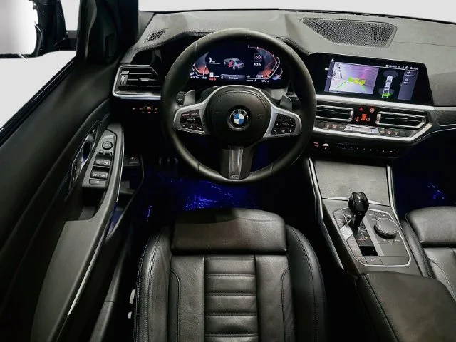 Used 2021 Black BMW 330i image 18