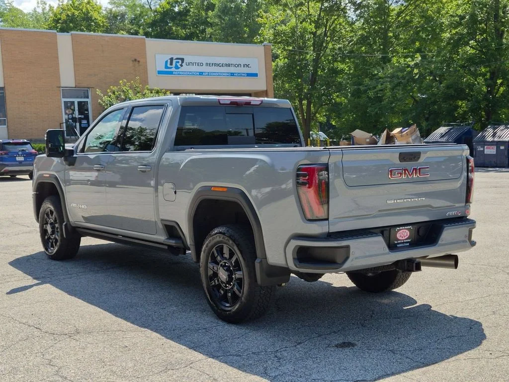 Used 2024 Gray GMC AT4 image 8