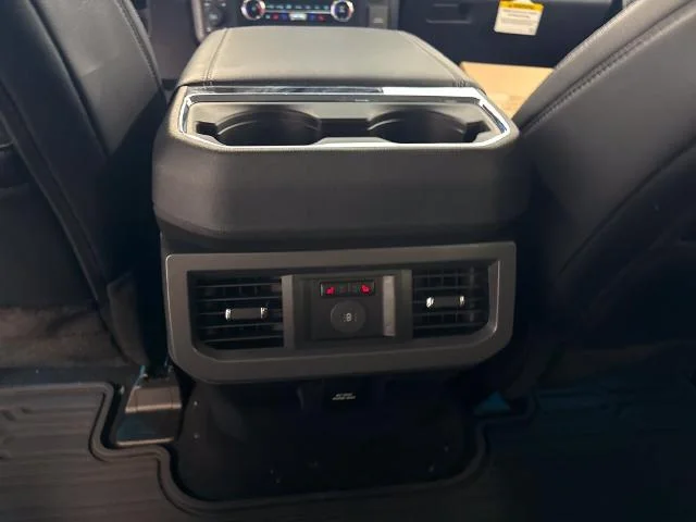 New 2026 Agate Black Metallic Ford F-250® Lariat® image 35