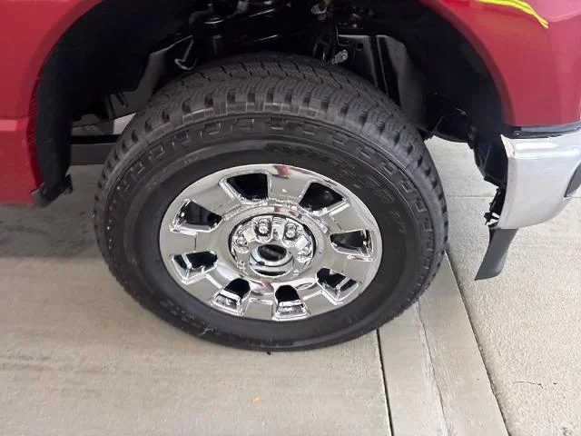 New 2026 Ruby Red Metallic Tinted Clearcoat Ford F-250® Lariat® image 25