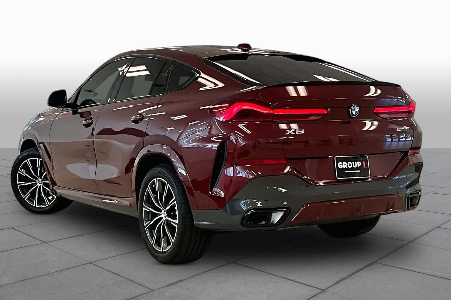 Used 2024 Aventurin Red Metallic BMW xDrive40i image 10