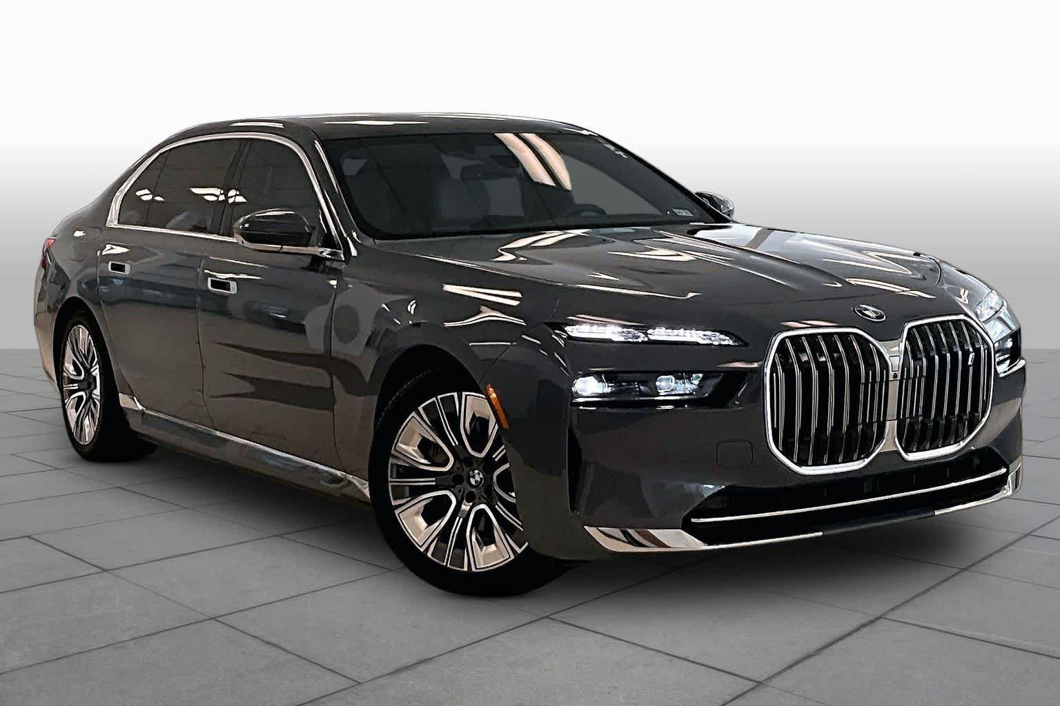 Used 2024 BMW i7 Base with VIN WBY53EJ08RCR19277 for sale in Houston, TX