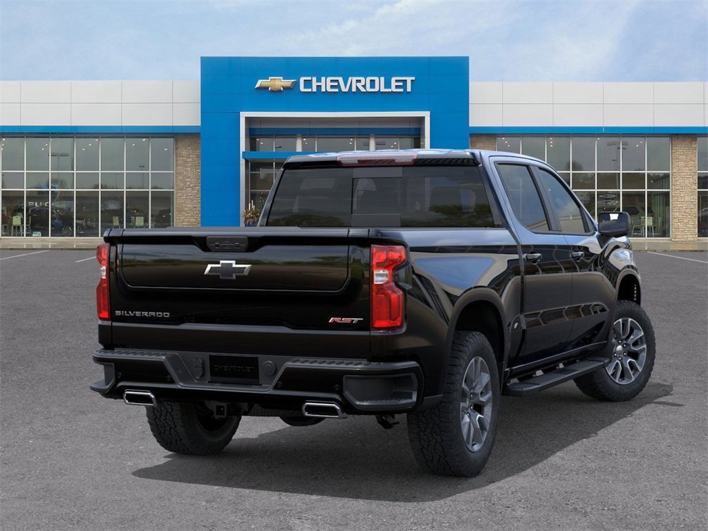 2026 Chevrolet Silverado 1500 RST photo 3