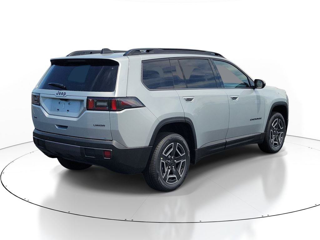 New 2026 Silver Zynith Clear-Coat Exterior Paint Jeep Laredo image 4
