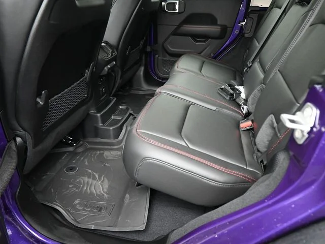 Used 2026 Purple Jeep Rubicon image 27