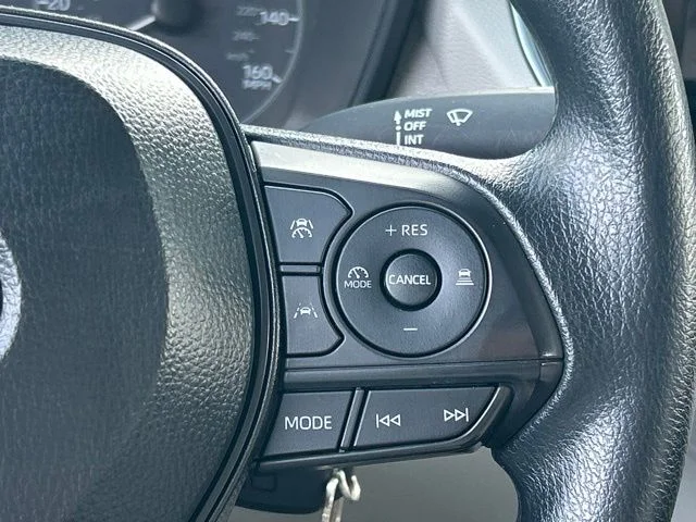Used 2025  Toyota L image 37