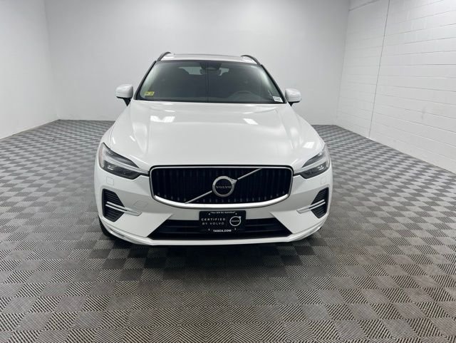 2023 Volvo XC60 B5 Core AWD's photo
