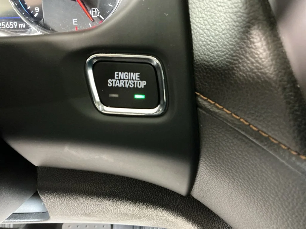 Used 2023 STERLING METALLIC GMC AT4 image 28